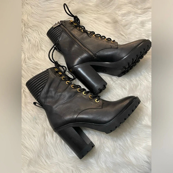 Michael Kors RARE Bastian black leather lace-up heeled ankle boots 8M - Picture 9 of 15